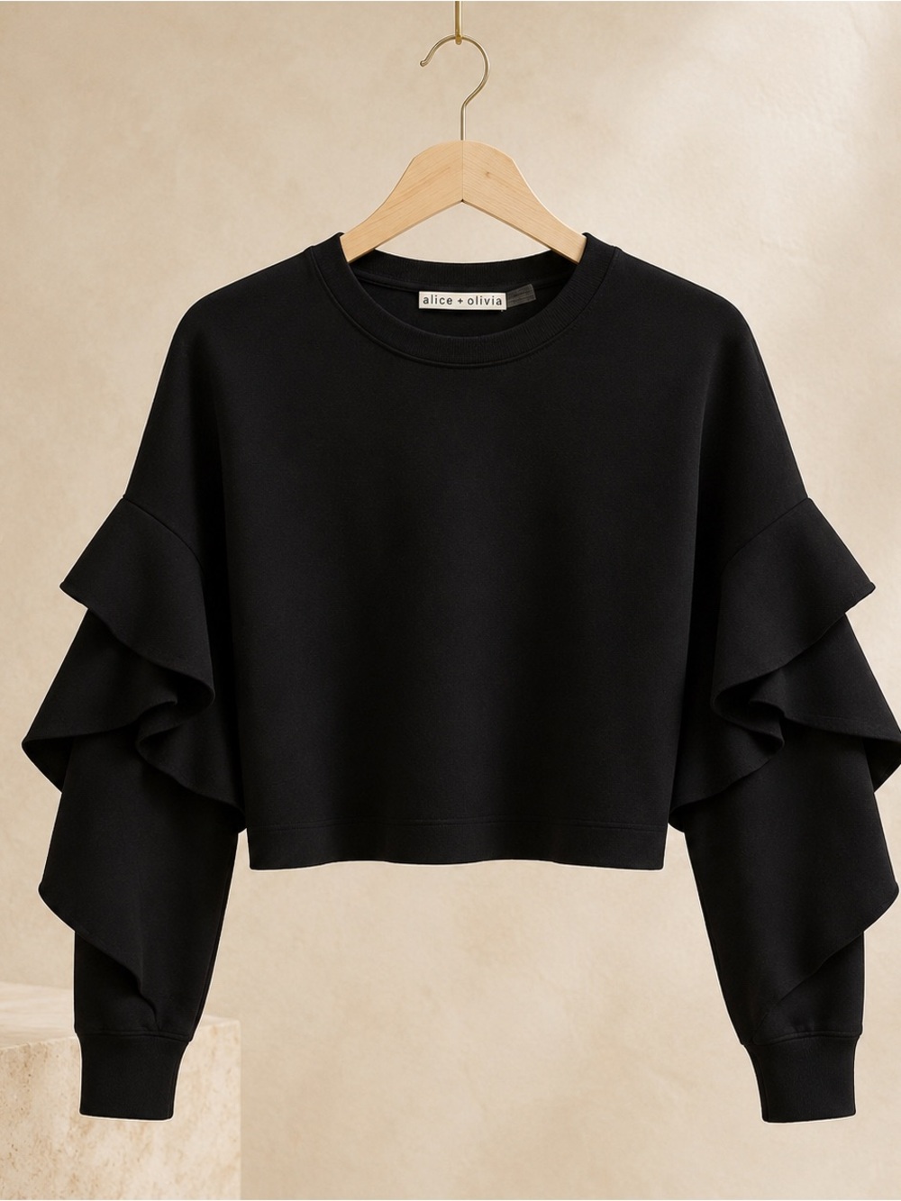 Alice + Olivia Nettie Ruffle Sleeve Cropped Sweater Black M